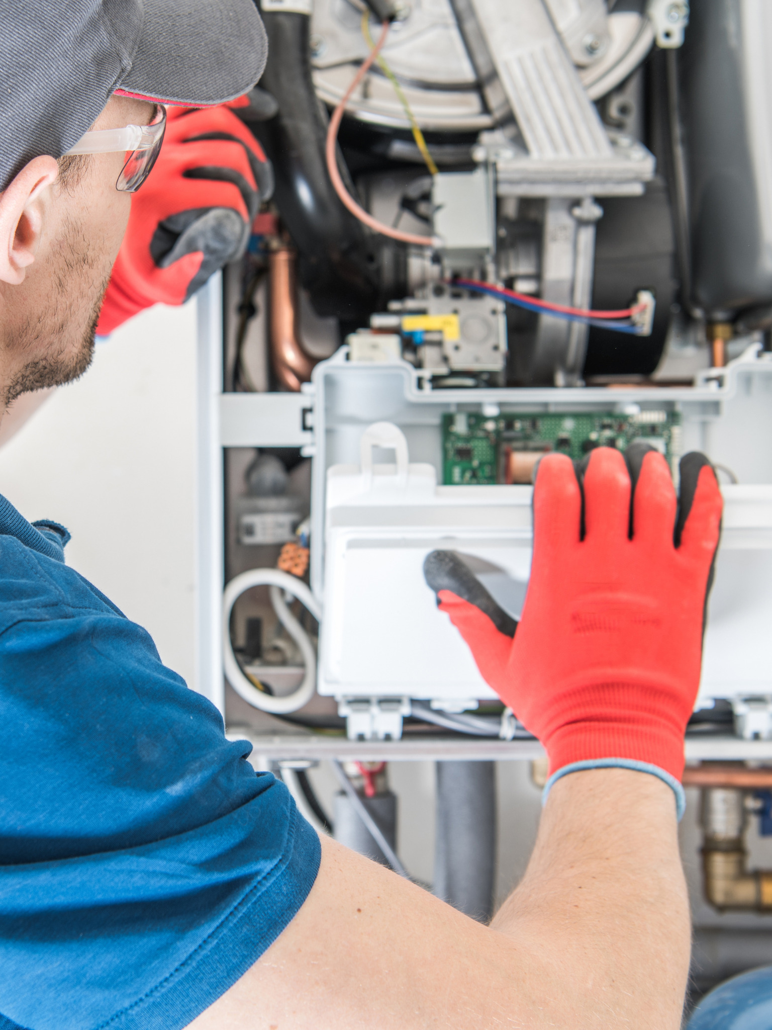 gas safe engineer near me Sale, M33